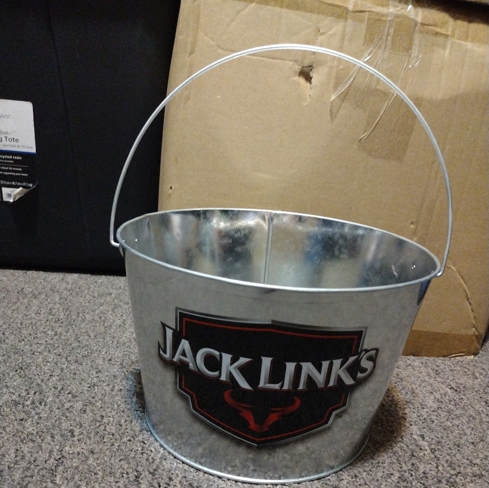 Jack Links "Feed Your Wild Side Silver Metal Bucket Fits 12 Bottles